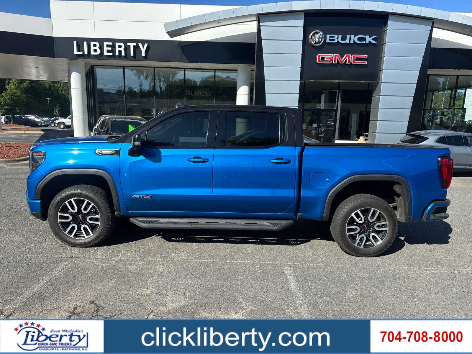 2023 GMC Sierra 1500 AT4