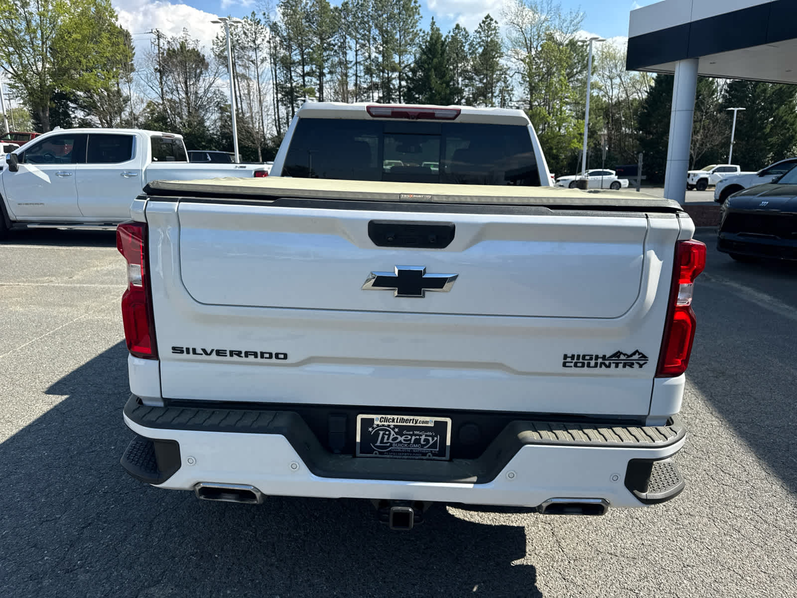 2023 Chevrolet Silverado 1500 High Country