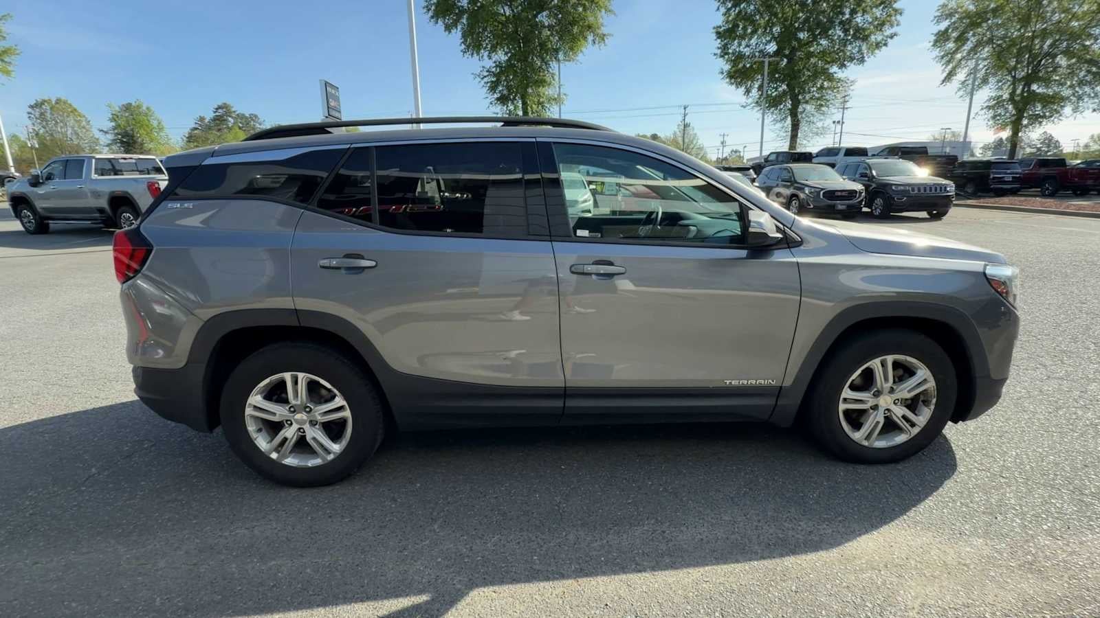2020 GMC Terrain SLE