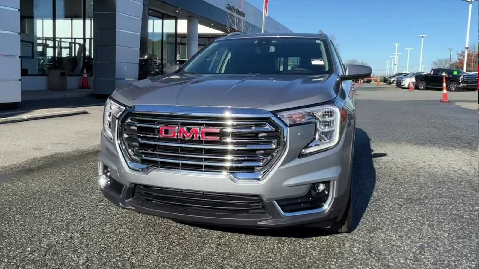 2023 GMC Terrain SLT