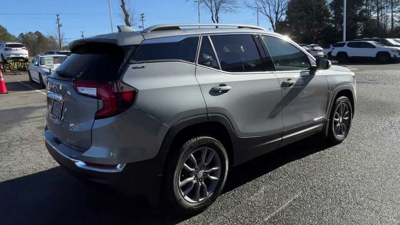 2023 GMC Terrain SLT