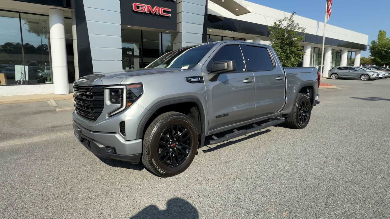 2025 GMC Sierra 1500 Elevation