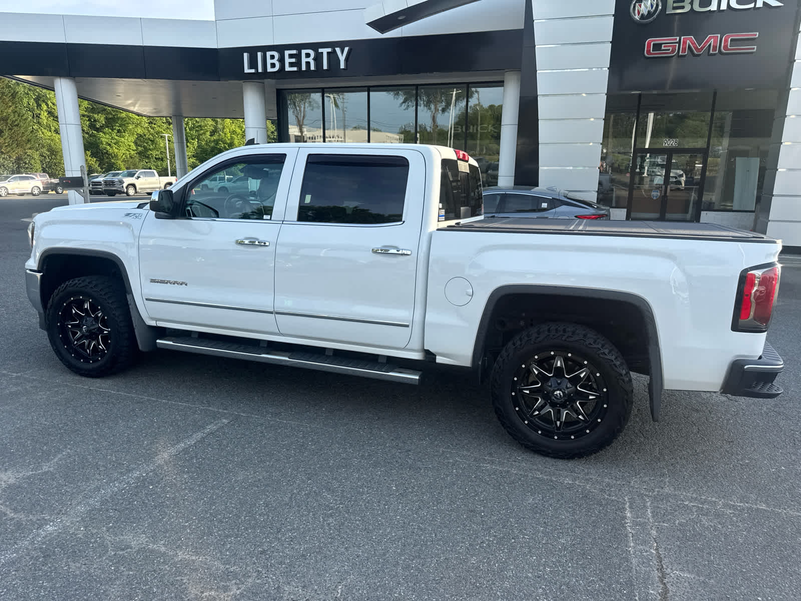 2018 GMC Sierra 1500 SLT