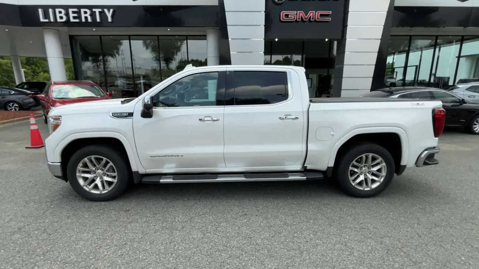2019 GMC Sierra 1500 SLT