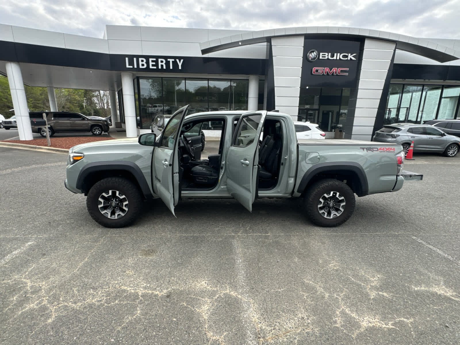 2022 Toyota Tacoma TRD Off Road
