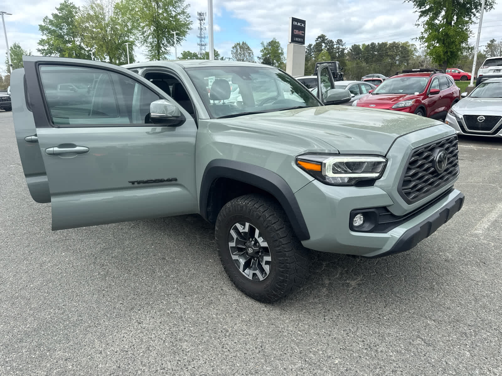 2022 Toyota Tacoma TRD Off Road