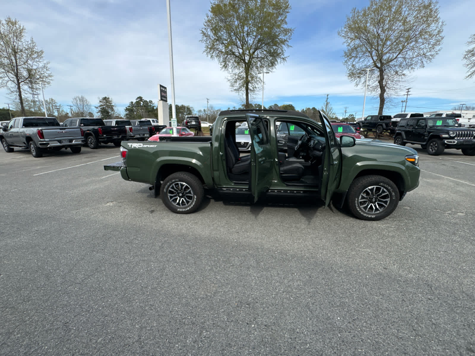 2021 Toyota Tacoma TRD Sport