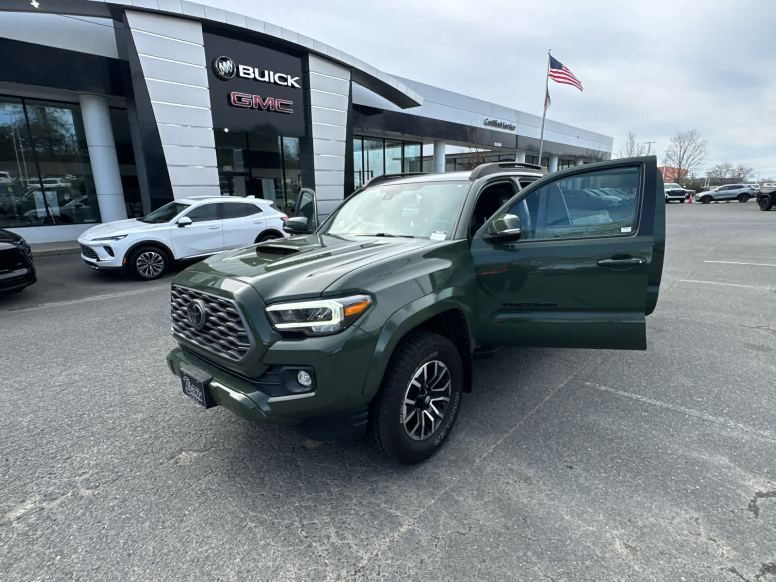 2021 Toyota Tacoma TRD Sport