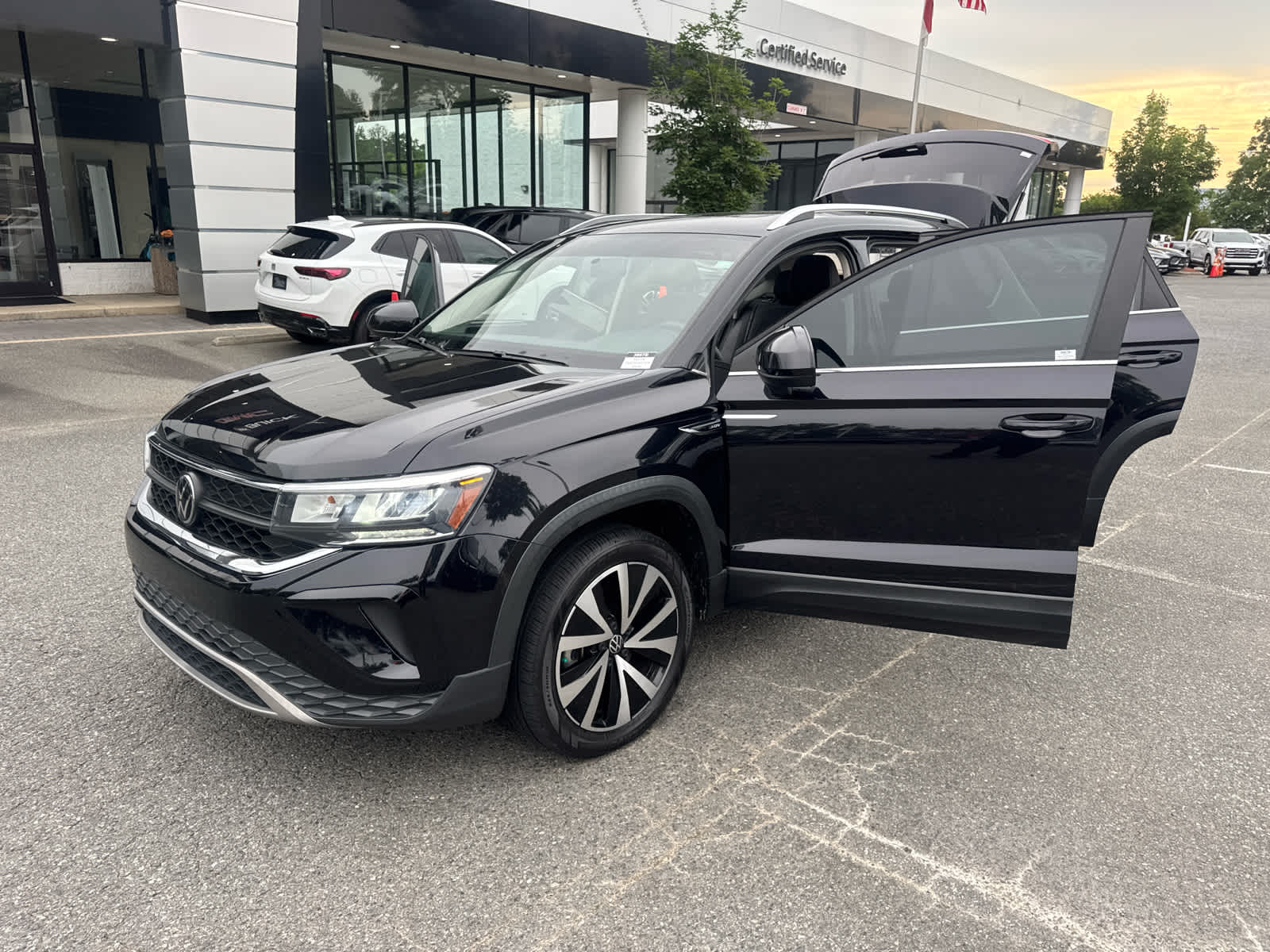 2022 Volkswagen Taos SE
