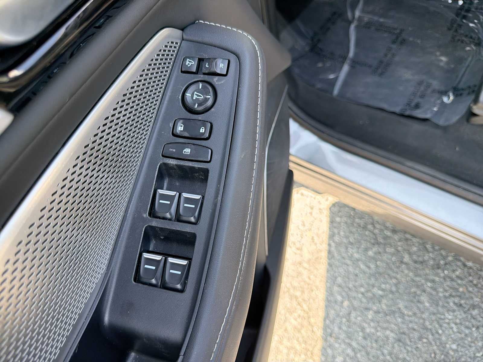 2023 Acura MDX w/Technology Package