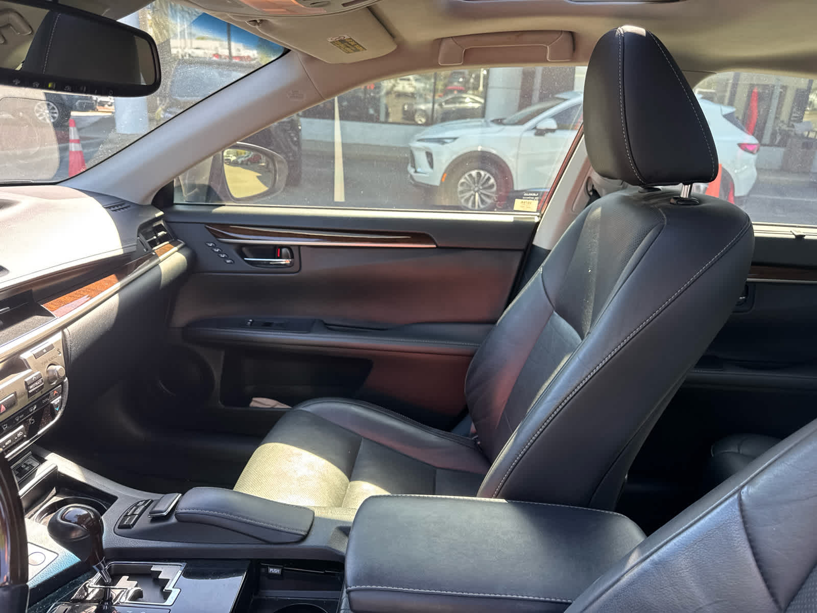 2014 Lexus ES 350 4dr Sdn