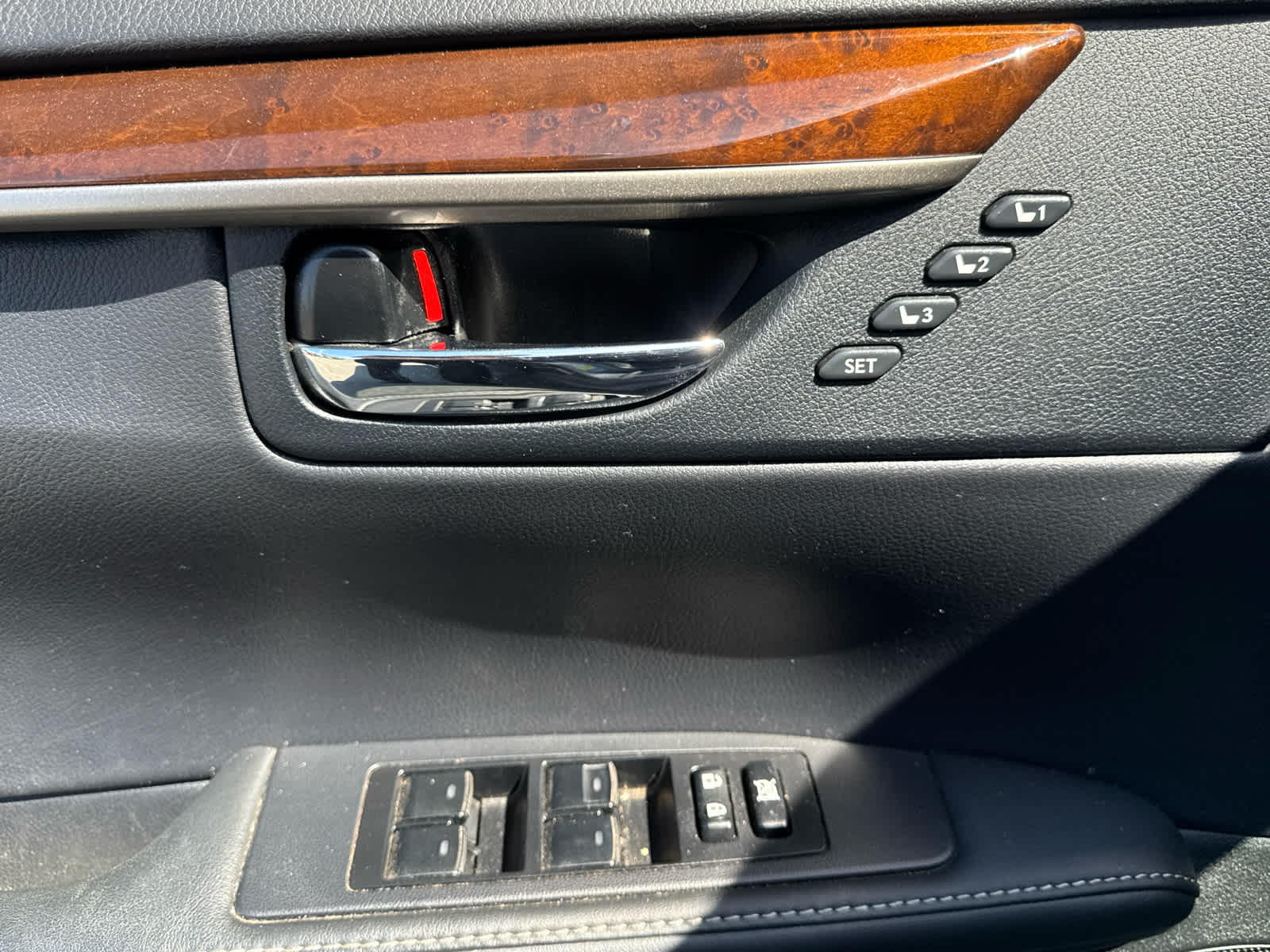 2014 Lexus ES 350 4dr Sdn