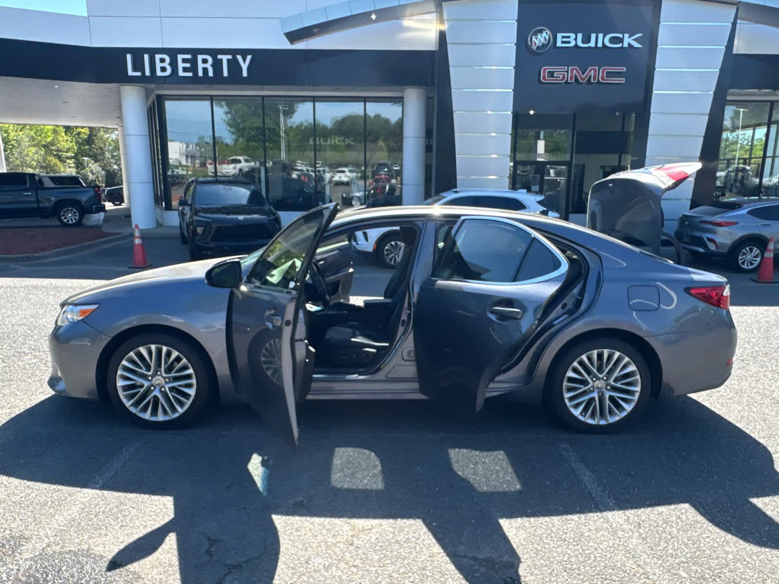 2014 Lexus ES 350 4dr Sdn