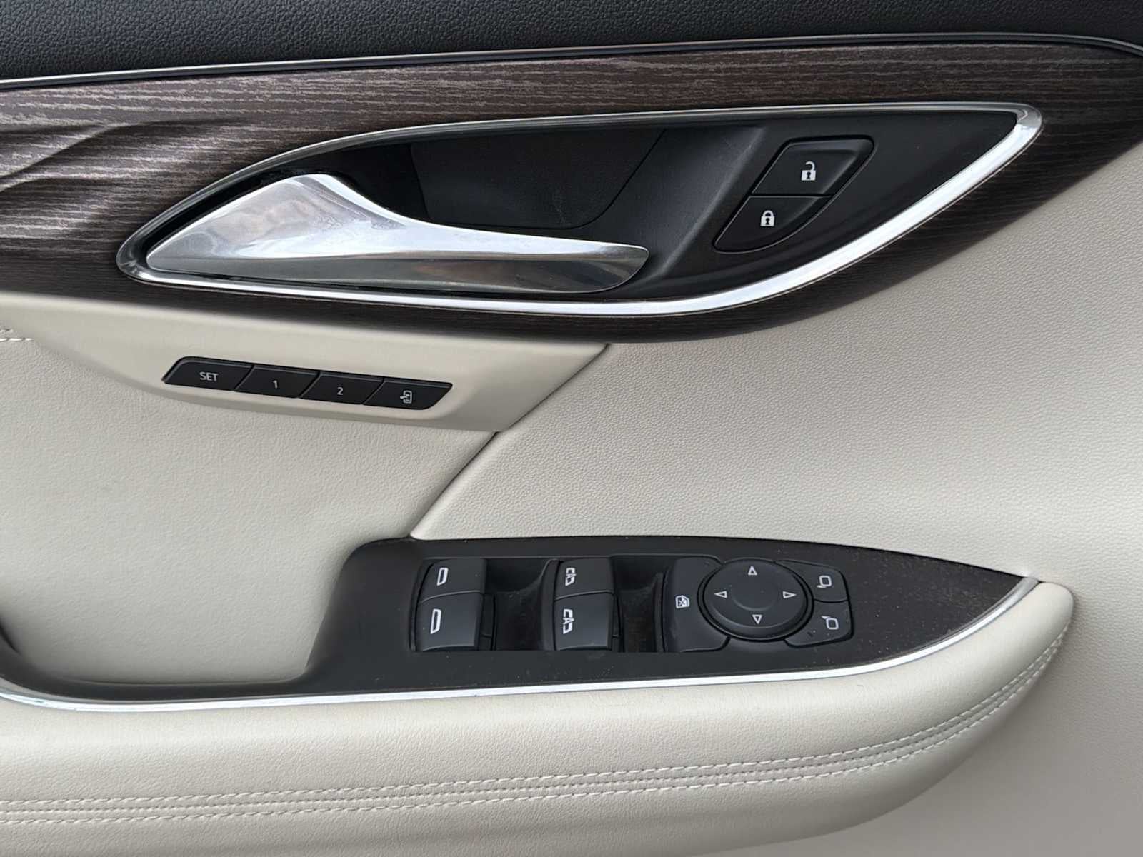 2022 Buick Envision Avenir