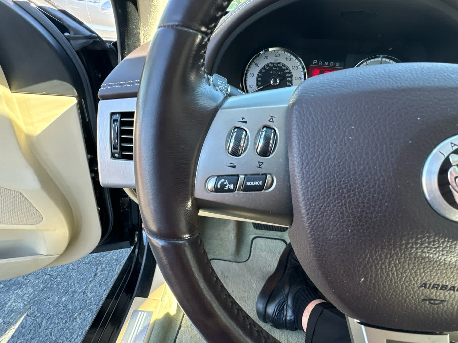 2010 Jaguar XF Portfolio