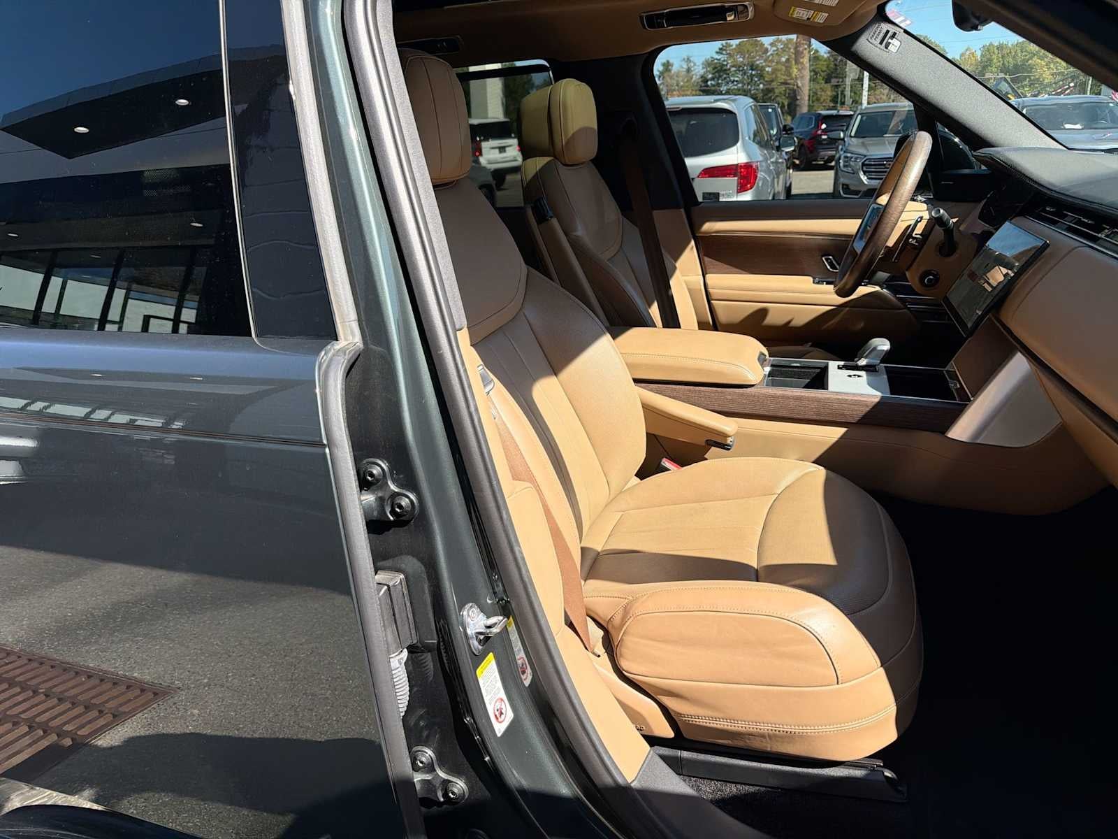 2024 Land Rover Range Rover SE
