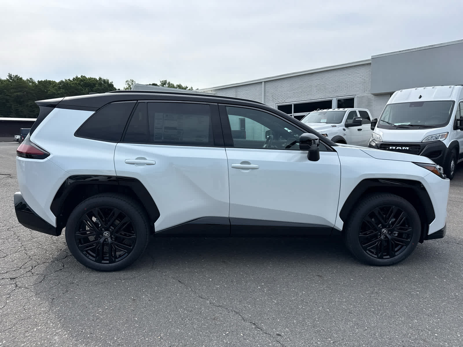 2026 Toyota RAV4 XSE