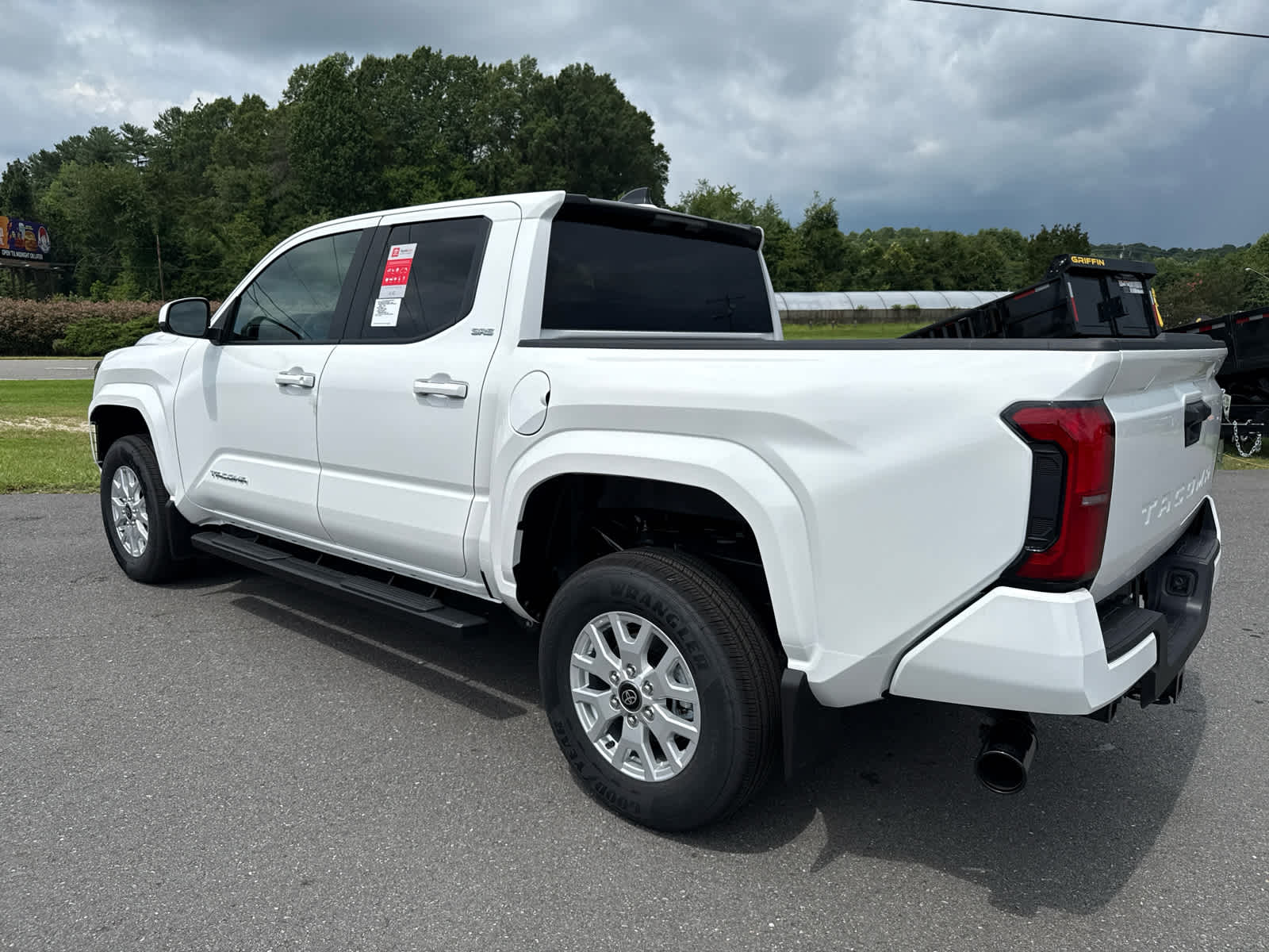 2025 Toyota Tacoma SR5