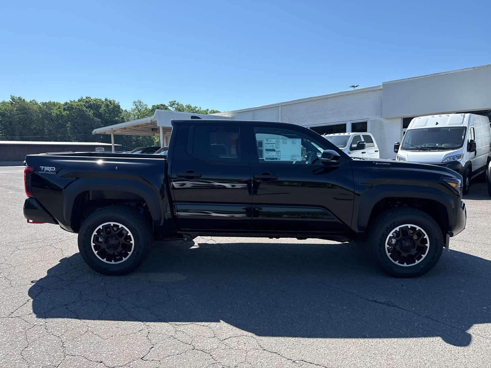 2026 Toyota Tacoma i-FORCE MAX Tacoma TRD Off-Road