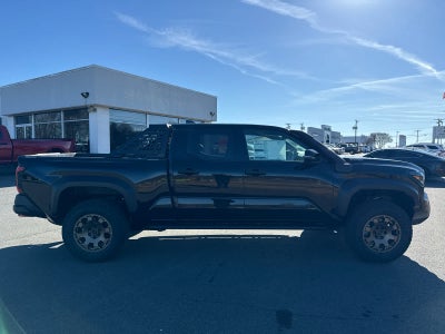 2025 Toyota Tacoma i-FORCE MAX Tacoma Trailhunter