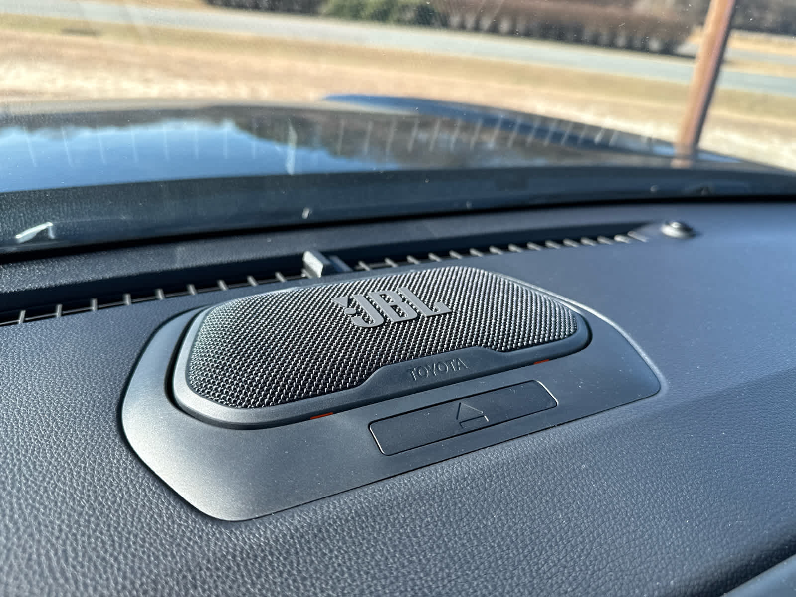 2025 Toyota Tacoma i-FORCE MAX Tacoma Trailhunter