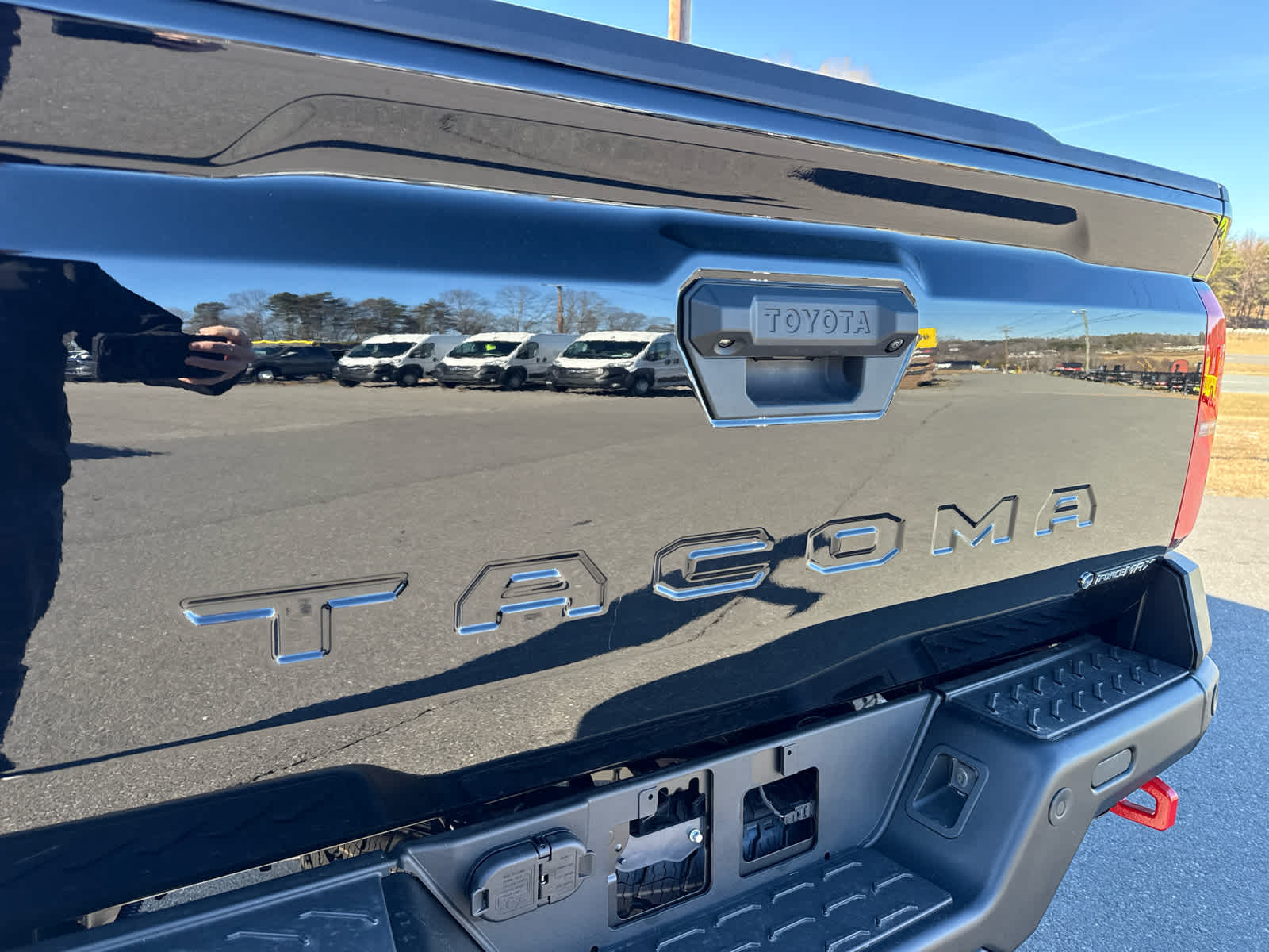 2025 Toyota Tacoma i-FORCE MAX Tacoma Trailhunter