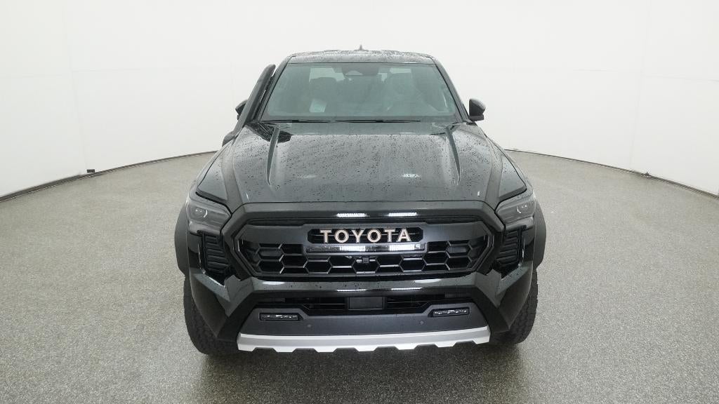 2025 Toyota Tacoma i-FORCE MAX Tacoma Trailhunter