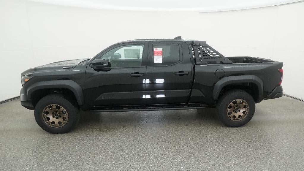2025 Toyota Tacoma i-FORCE MAX Tacoma Trailhunter