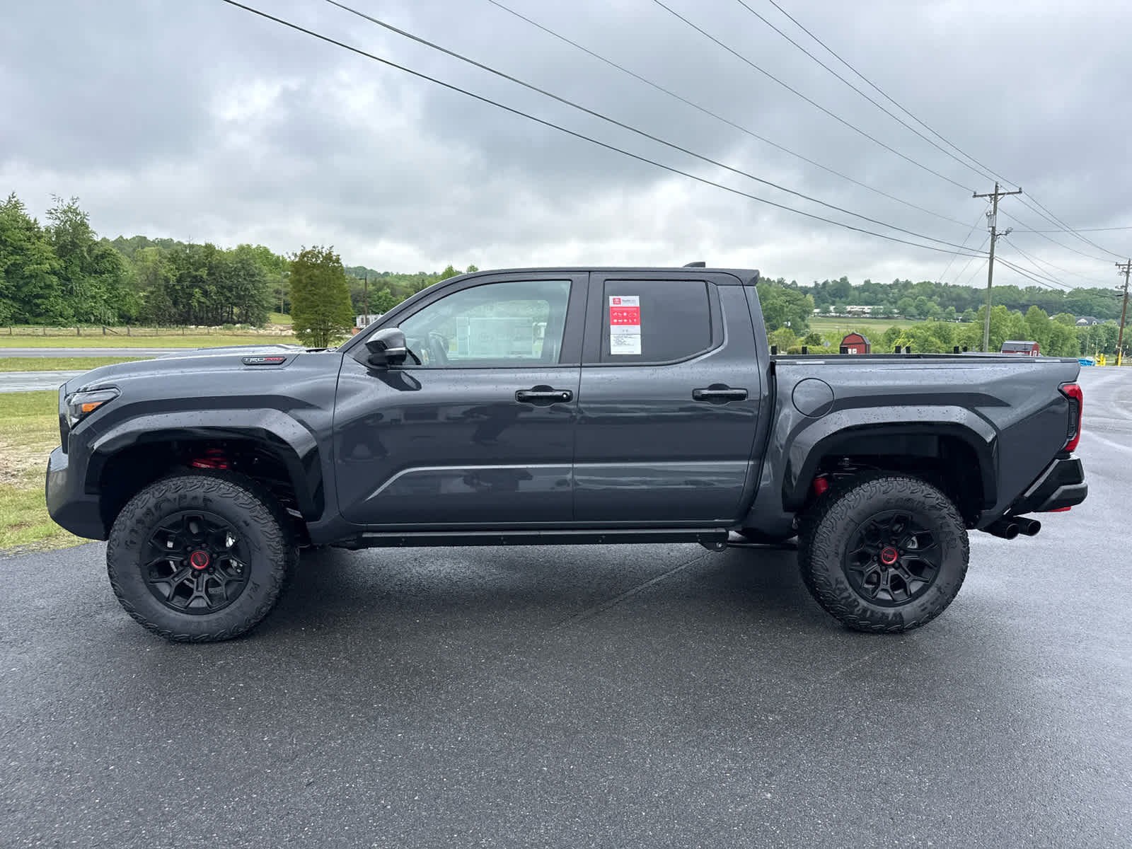 2026 Toyota Tacoma i-FORCE MAX Tacoma TRD Pro