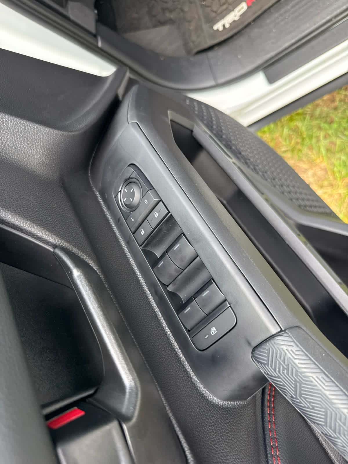 2026 Toyota Tacoma i-FORCE MAX Tacoma TRD Pro