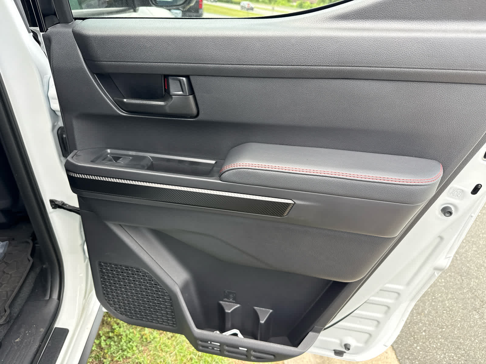 2026 Toyota Tacoma i-FORCE MAX Tacoma TRD Pro