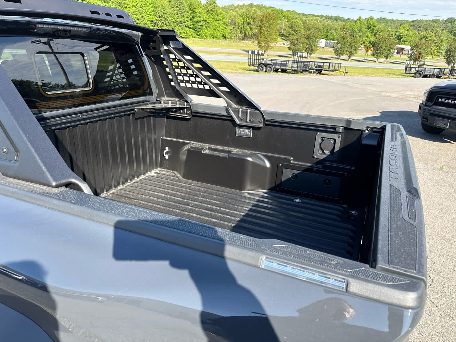 2026 Toyota Tacoma i-FORCE MAX Tacoma Trailhunter