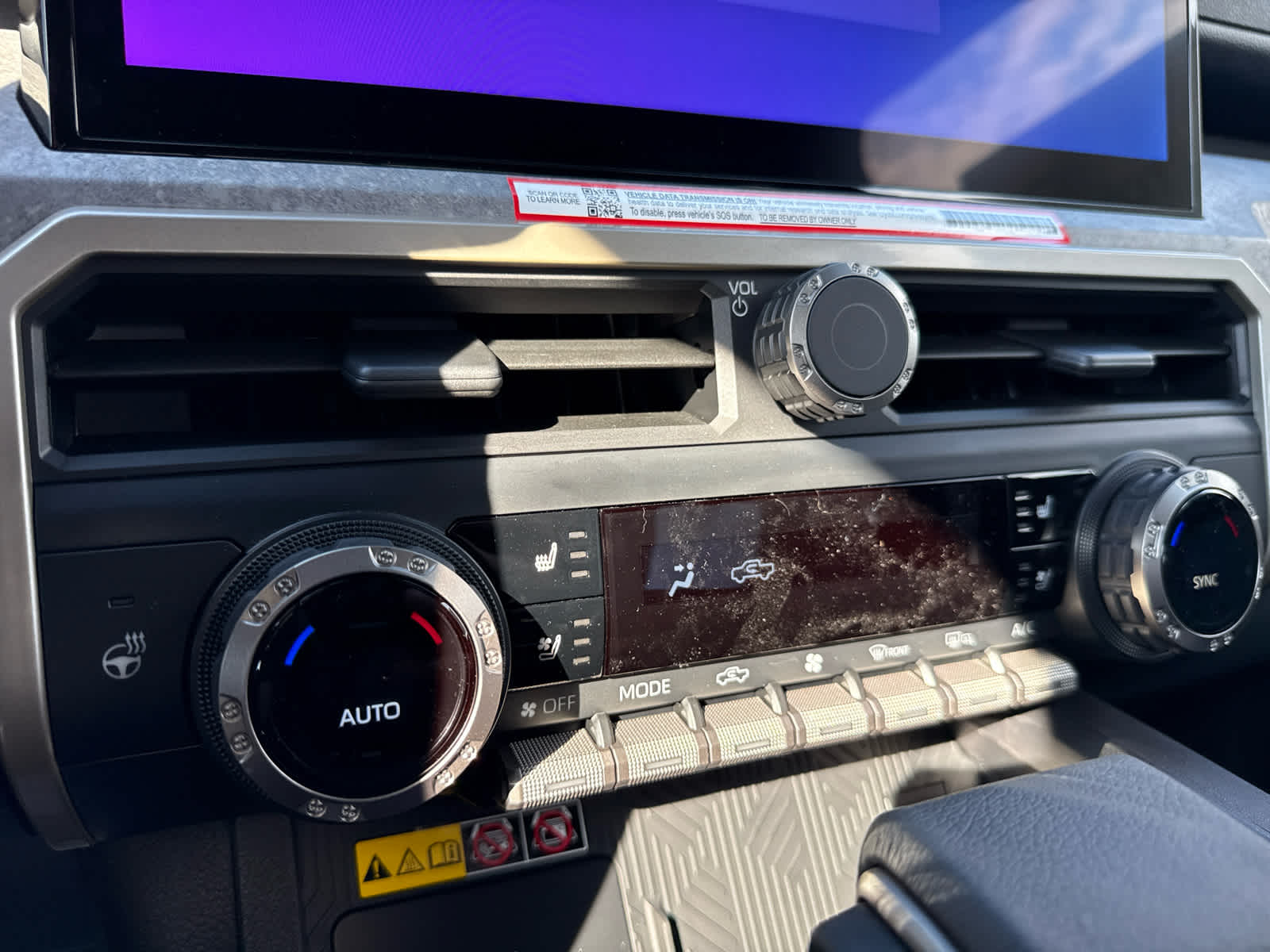 2026 Toyota Tacoma i-FORCE MAX Tacoma Trailhunter