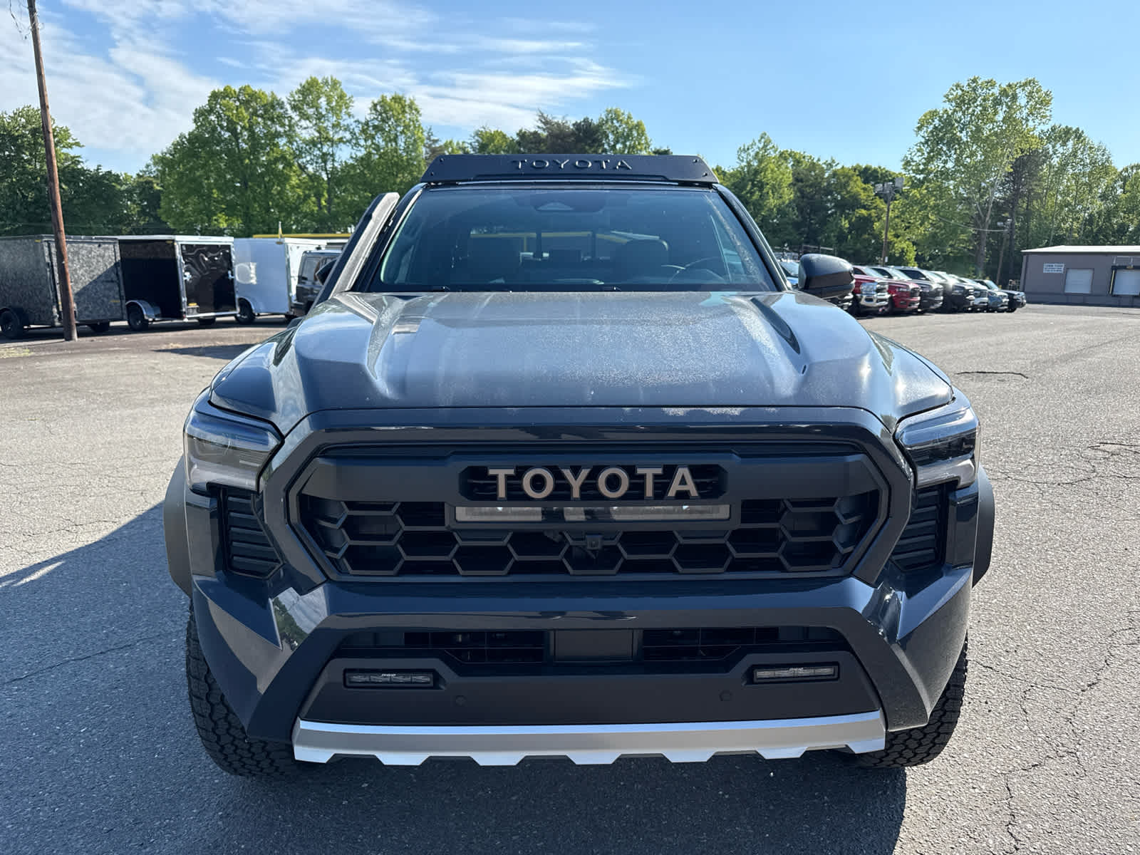 2026 Toyota Tacoma i-FORCE MAX Tacoma Trailhunter