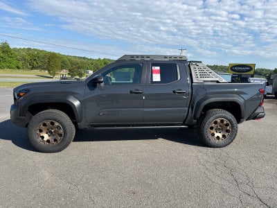 2026 Toyota Tacoma i-FORCE MAX Tacoma Trailhunter