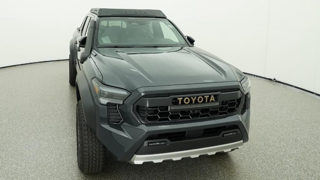 2026 Toyota Tacoma i-FORCE MAX Tacoma Trailhunter