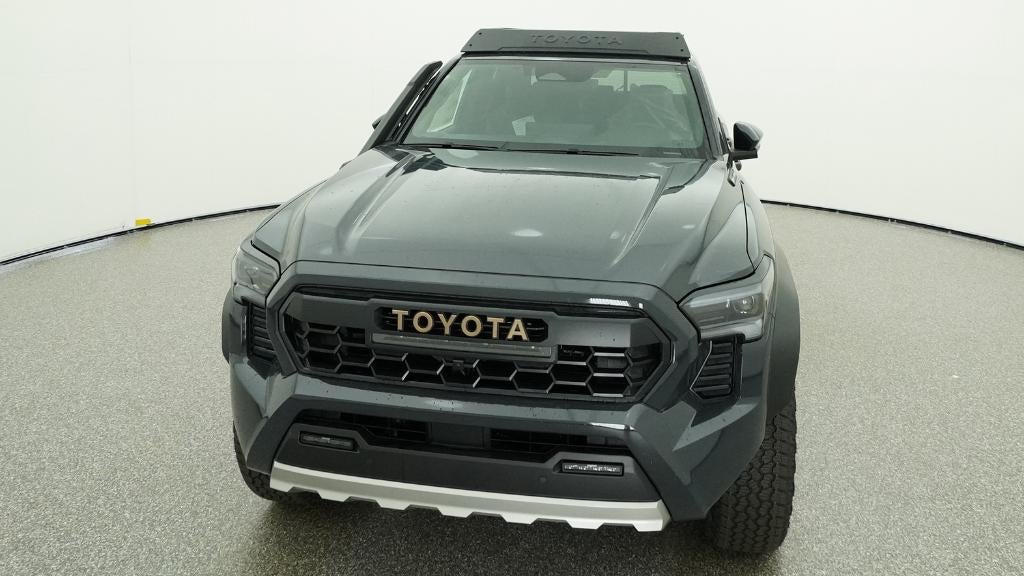 2026 Toyota Tacoma i-FORCE MAX Tacoma Trailhunter