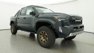 2026 Toyota Tacoma i-FORCE MAX Tacoma Trailhunter