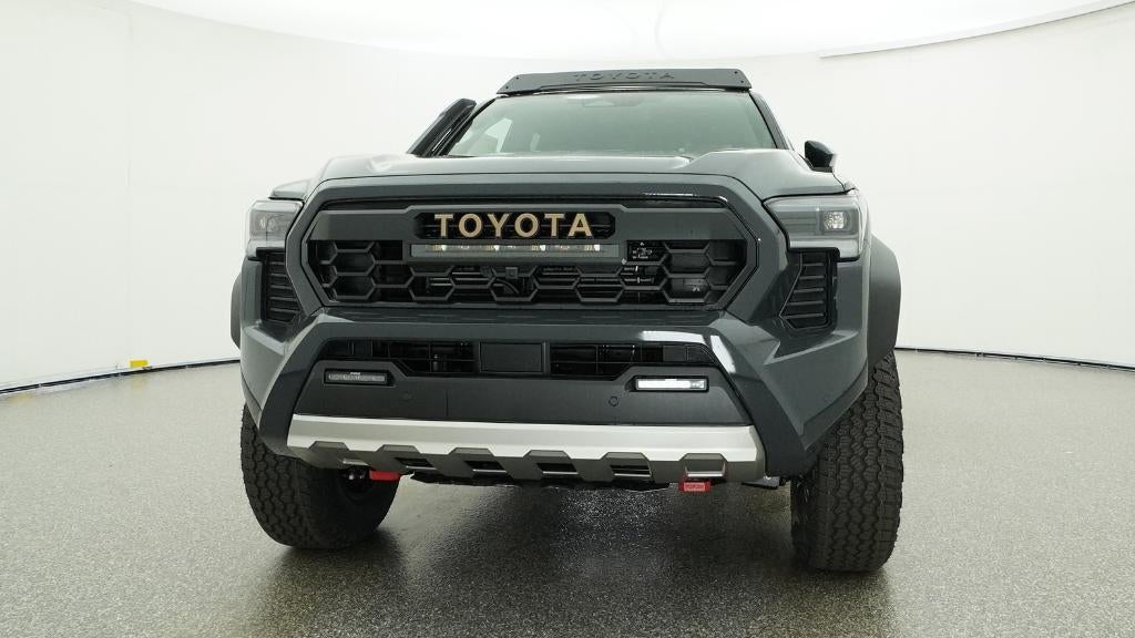 2026 Toyota Tacoma i-FORCE MAX Tacoma Trailhunter