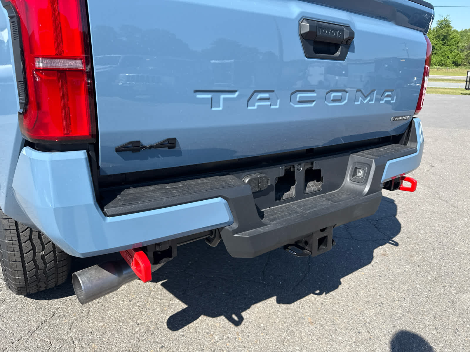 2026 Toyota Tacoma i-FORCE MAX Tacoma TRD Off-Road