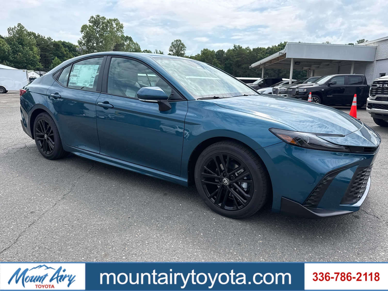 2026 Toyota Camry SE