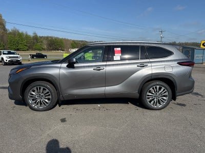 2026 Toyota Highlander Hybrid Platinum