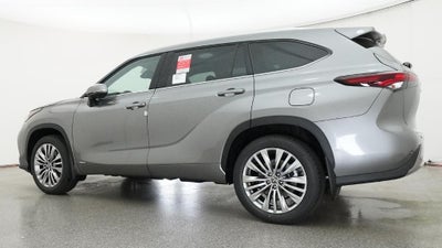 2026 Toyota Highlander Hybrid Platinum