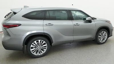 2026 Toyota Highlander Hybrid Platinum