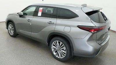 2026 Toyota Highlander Hybrid Platinum