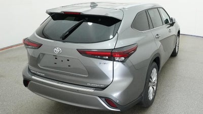 2026 Toyota Highlander Hybrid Platinum