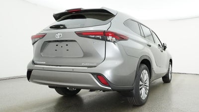 2026 Toyota Highlander Hybrid Platinum