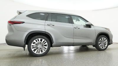 2026 Toyota Highlander Hybrid Platinum