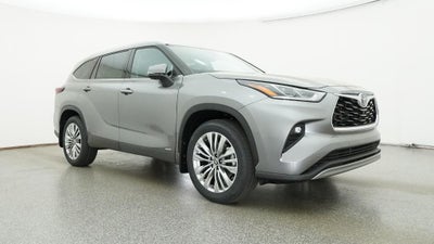 2026 Toyota Highlander Hybrid Platinum
