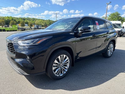 2026 Toyota Highlander Hybrid Platinum